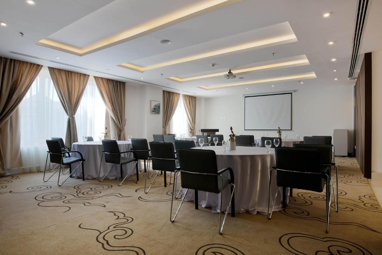 The Proud Hotel Khobar Extérieur photo