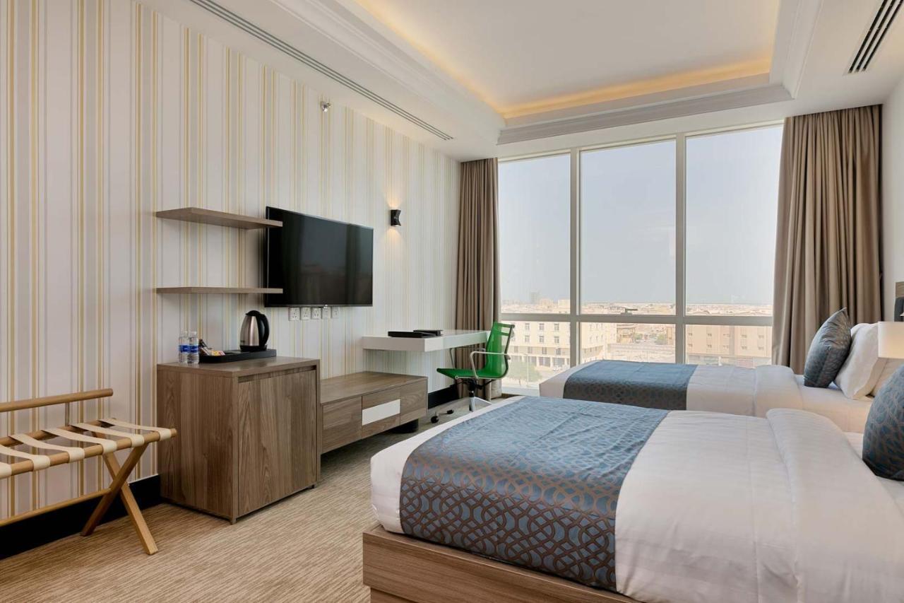 The Proud Hotel Khobar Extérieur photo