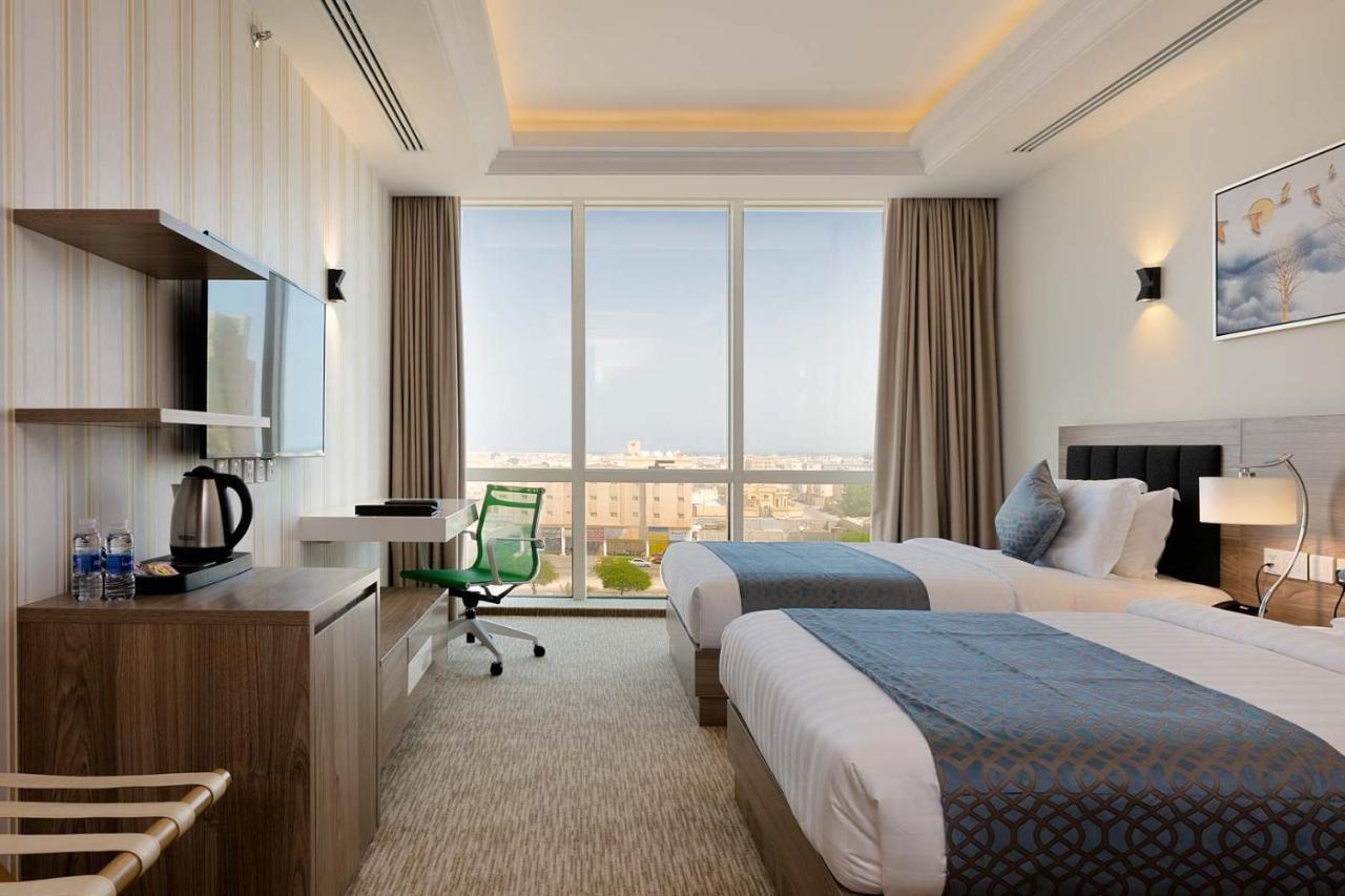 The Proud Hotel Khobar Extérieur photo