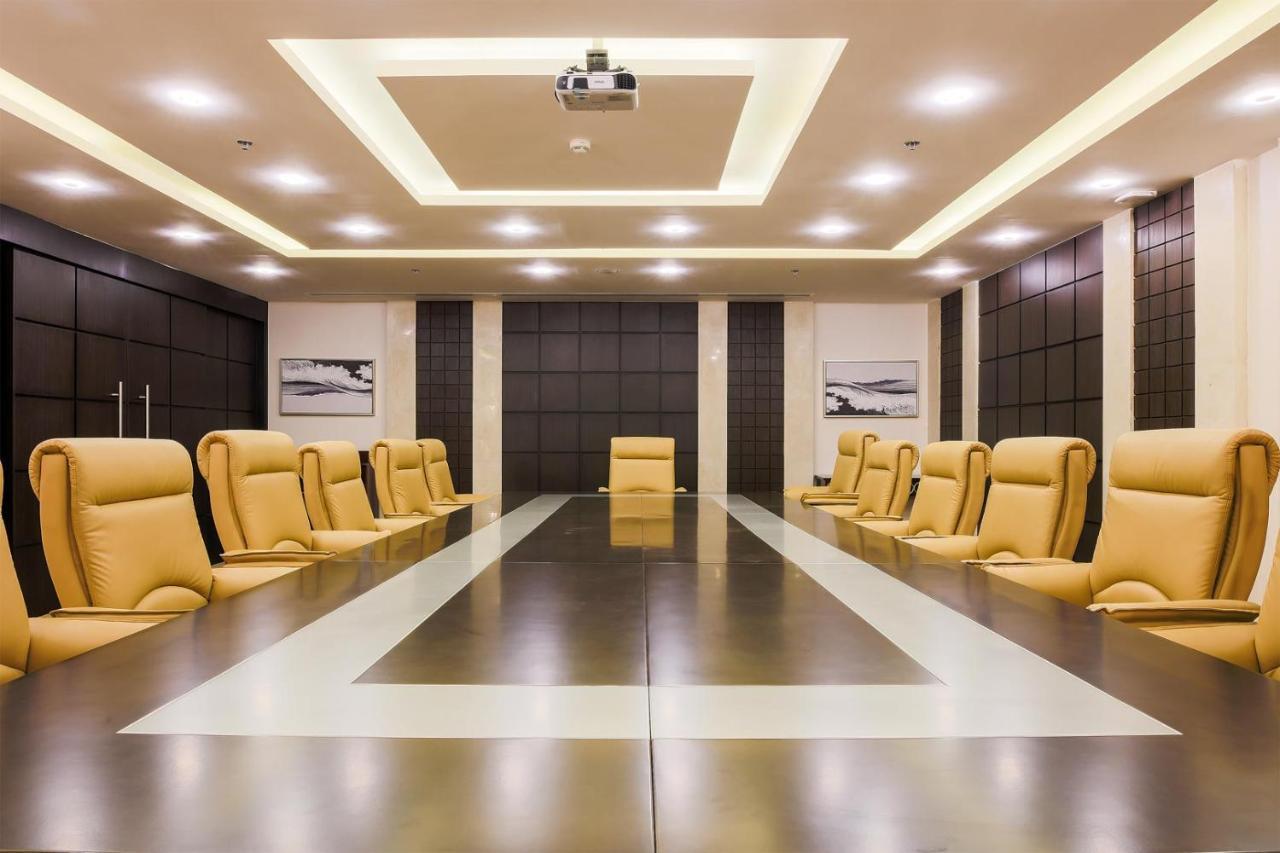 The Proud Hotel Khobar Extérieur photo