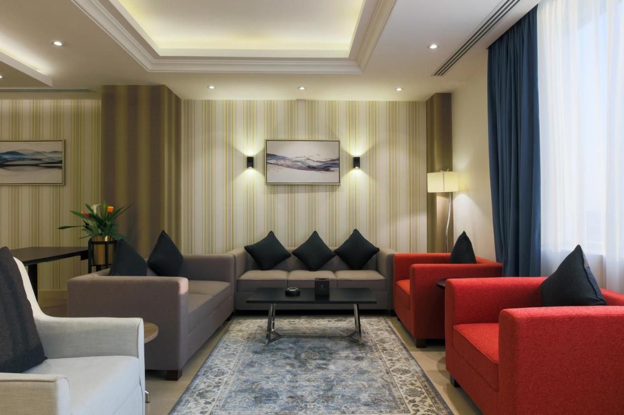 The Proud Hotel Khobar Extérieur photo